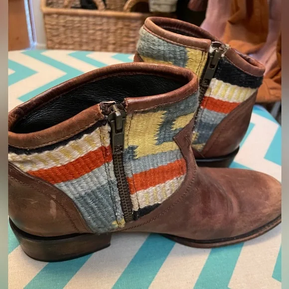 FreeBird Booties - Picture 7 of 9